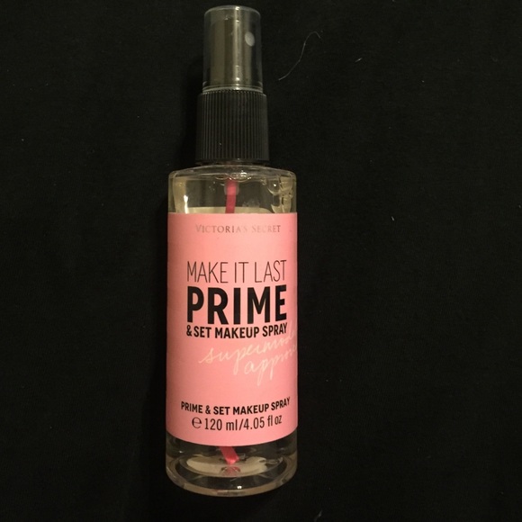 Victoria's secret makeup spray