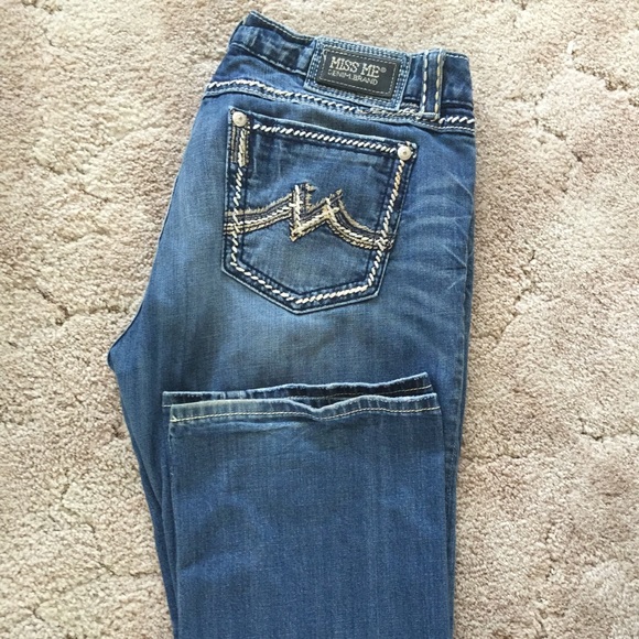 Authentic Miss Me easy boot fit