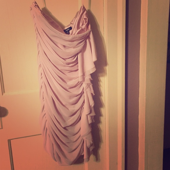 Express-Gorgeous soft pink Strapless Dress with side ruffle. Brand New with tag. - Picture 2 of 4