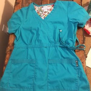 Koi scrub top