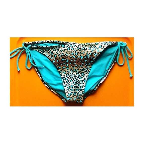 Xhilaration Other - Adorable Cheetah Print Bikini Bottoms 👱