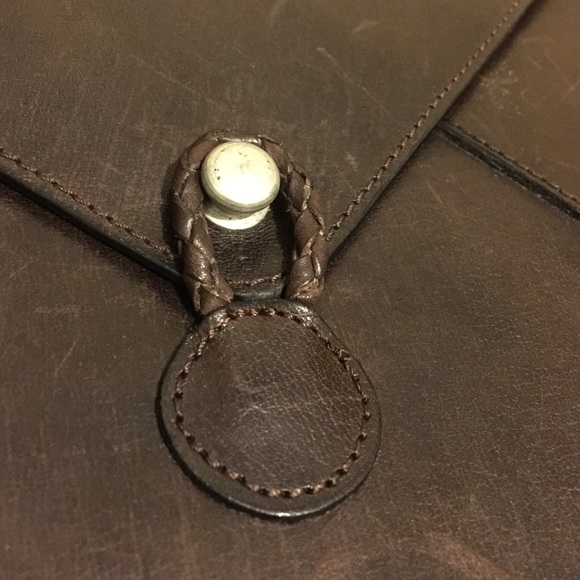 Wilsons Leather envelope portfolio