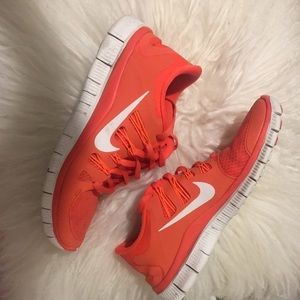 Orange Nike Free Run 5.0