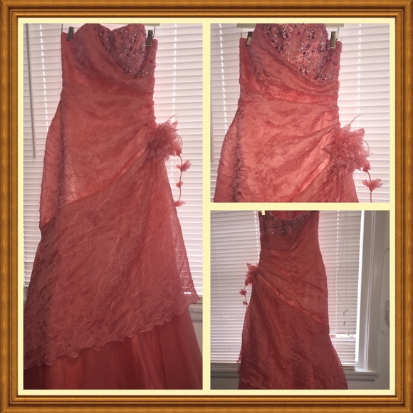 Alyce Design prom dress size 12 - Picture 1 of 4