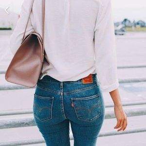 Meet your Posher, Liberty