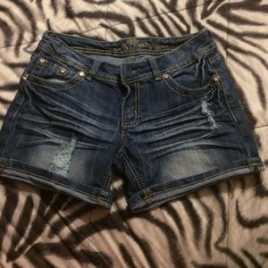 Jean shorts!