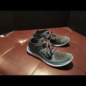 Nike free 4.0 Flyknit