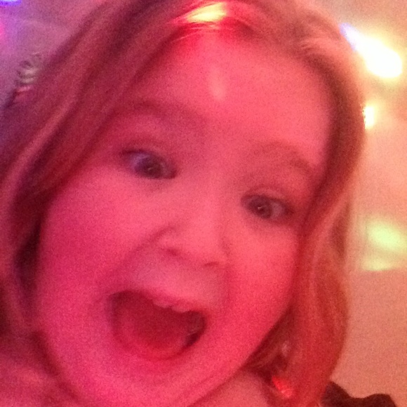 Meet your Posher, Alexis - Picture 1 of 1