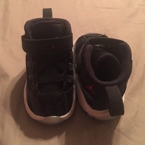 Jordan 11 Space Jam