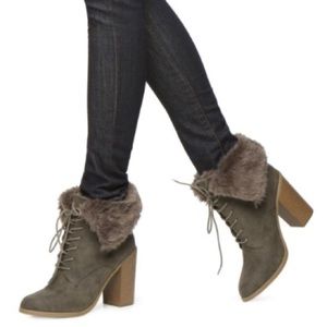 Brand New! Leila Stone "Joann" Booties!