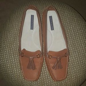 Brand New tan loafers