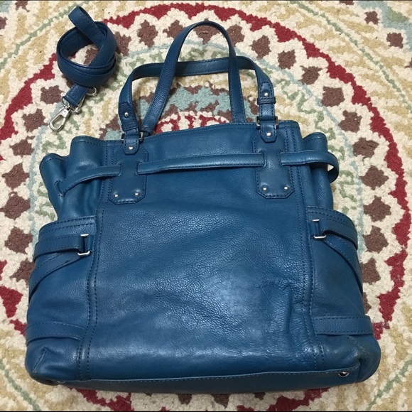 Michael Kors leather bag - Picture 2 of 4
