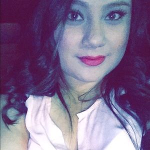 Meet your Posher, Alma