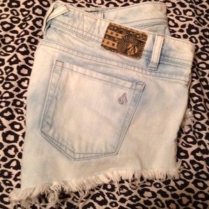Volcom shorts