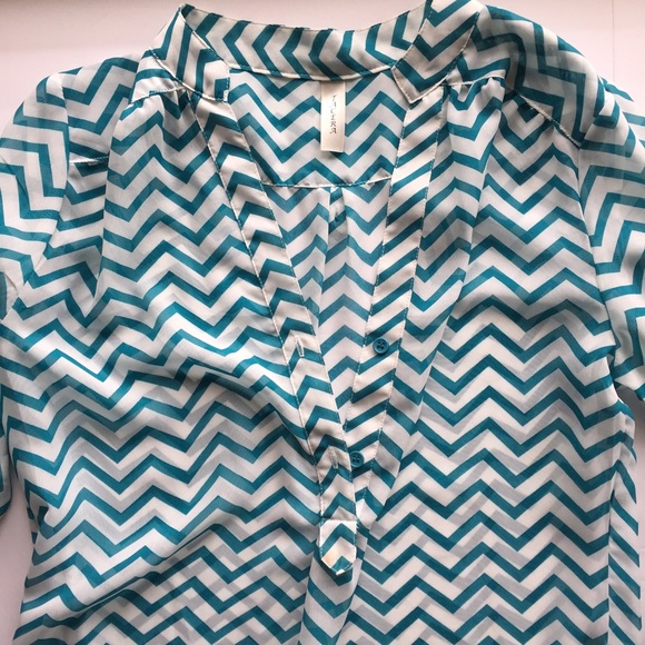 Chevron Tunic - Picture 2 of 4