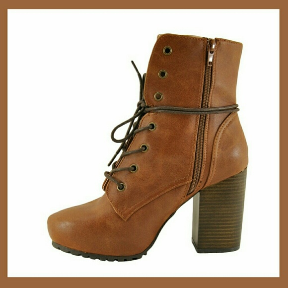 👢 CAMEL COLORED MILITARY LACE UP  BOOTS👢-📦NIB - Picture 2 of 5