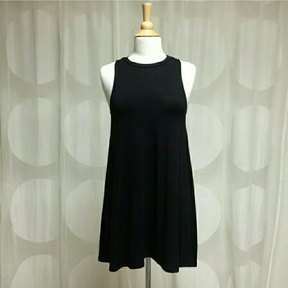 ⭐NEW! Chic Black Swing Dress - Picture 4 of 4