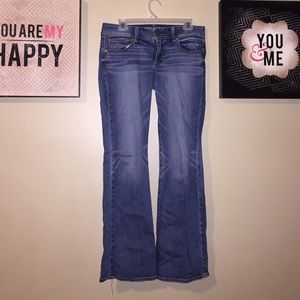 American eagle size 8 kick boot jeans