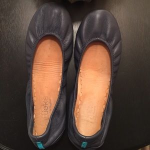 California Navy tieks