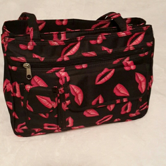 Kissed purse