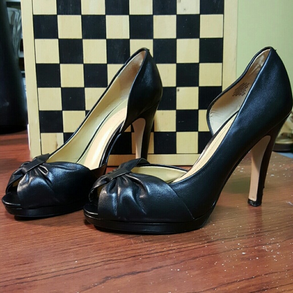 Nine West Shoes - Nine West Black Heels   ADORABLE!  6 1/2
