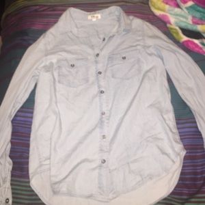 Lightweight long sleeve jean shirt