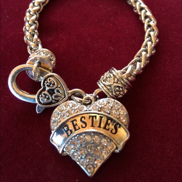 BESTIES sparkly charm bracelet