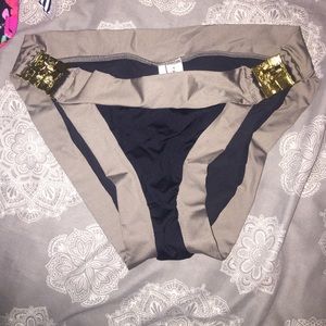 Baithing suit / bikini bottoms