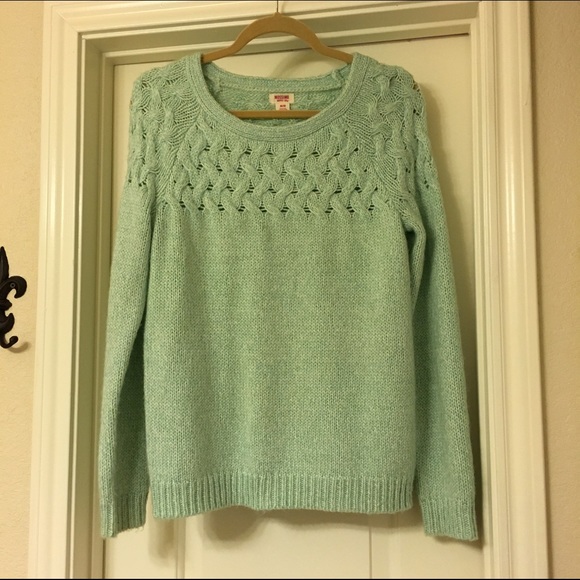 Mossimo Supply Co. Mint Green Sweater, size M