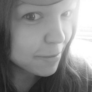 Meet your Posher, Cortney