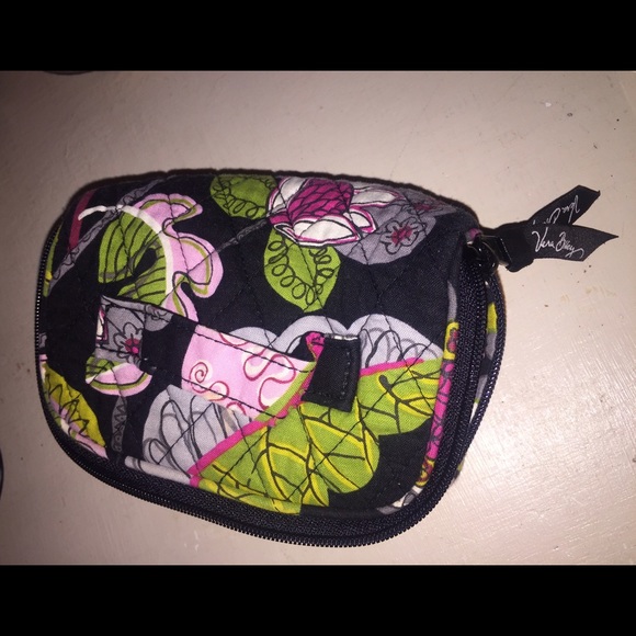 Cute Vera Bradley 💕 mini zip up makeup bag