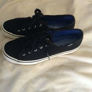 Black Keds