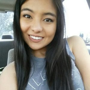 Meet your Posher, Eloisa