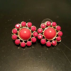 Pink & orange stud earrings.