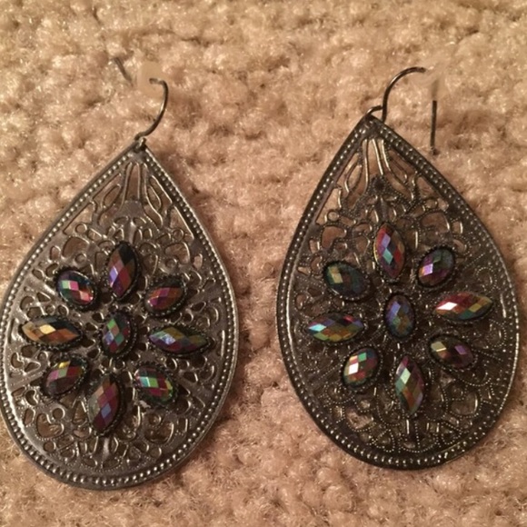 Premier Designs Earrings