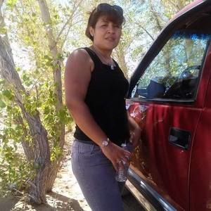 Meet your Posher, Leticia