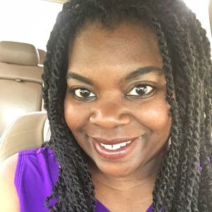 Meet your Posher, Asha