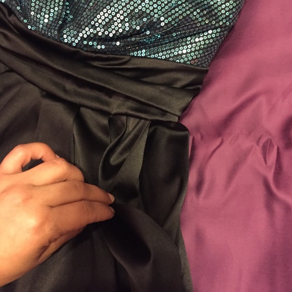 Ruby Rox-- Strapless dress - Picture 4 of 4