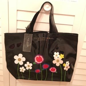 Marc Jacobs Fragrance bag