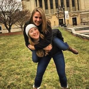 Meet your Posher, Kiana