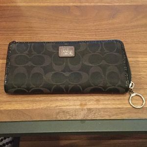 Black Zipper Coach Wallet