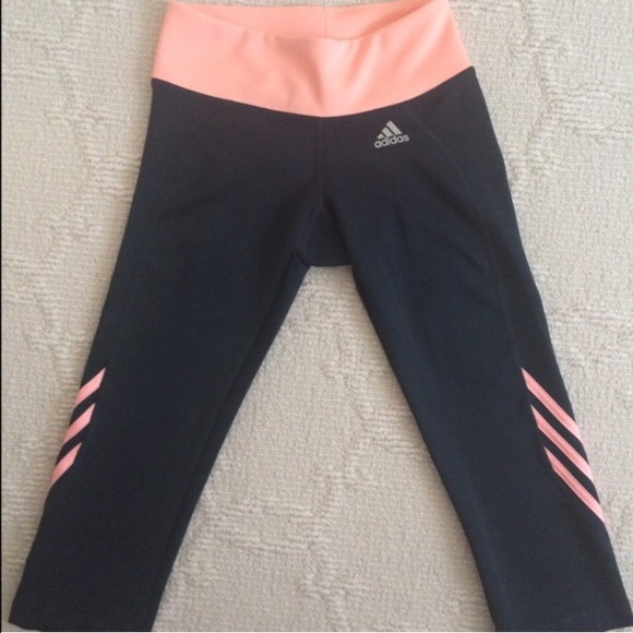 Cropped Adidas Yoga Pants