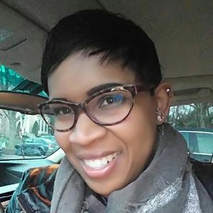 Meet your Posher, Katrina