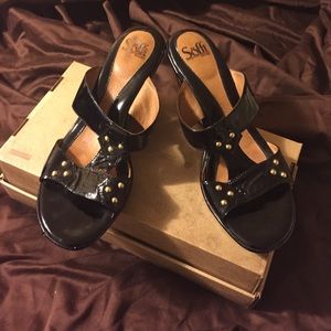 Sofft sandals