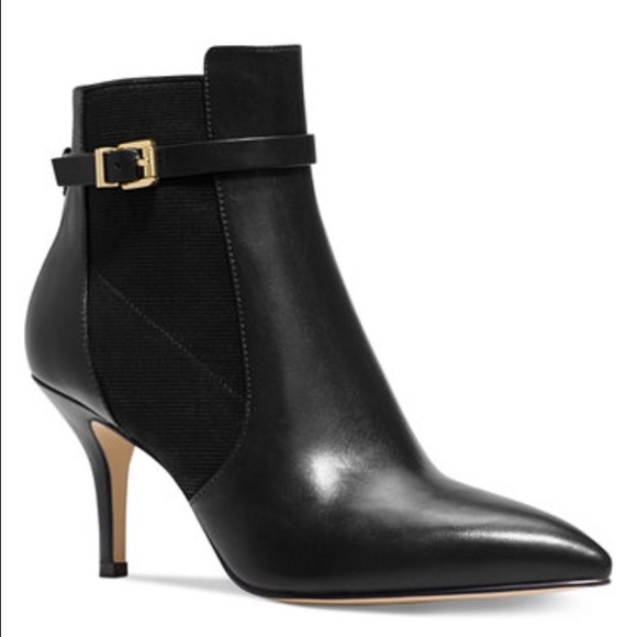 Super Chic New Authentic Michael Kors booties