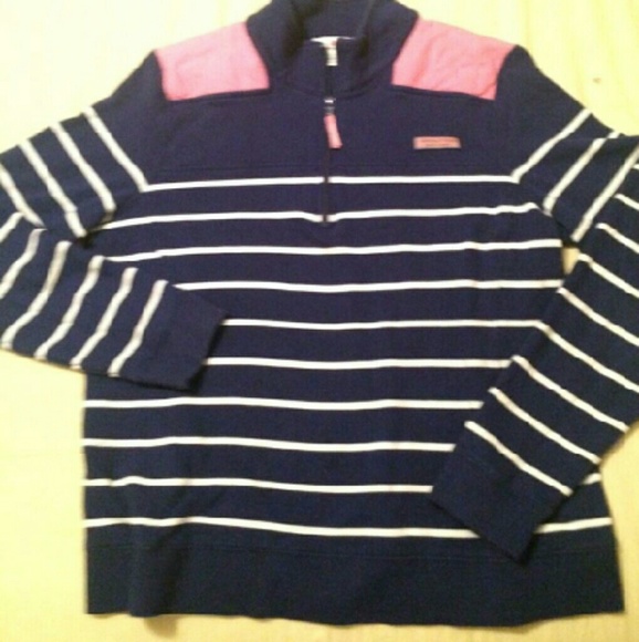 Vineyard Vine Pullover