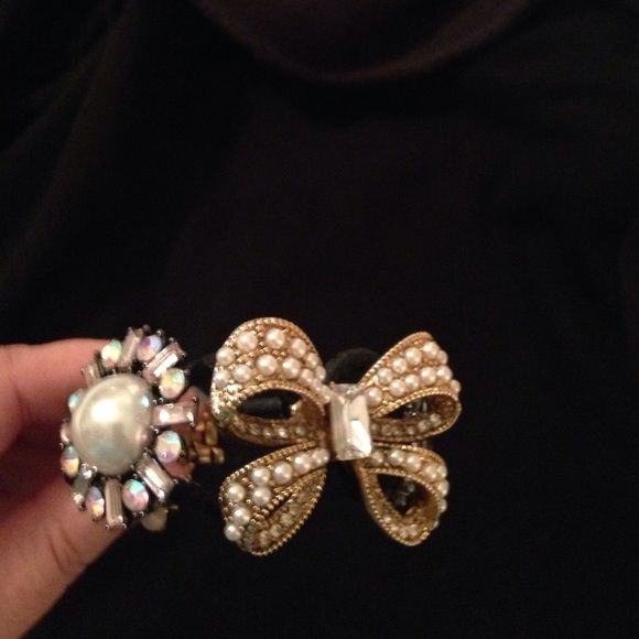 Beautiful Betsy Johnson bracelet
