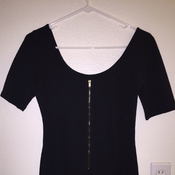 Little black dress - Picture 2 of 2