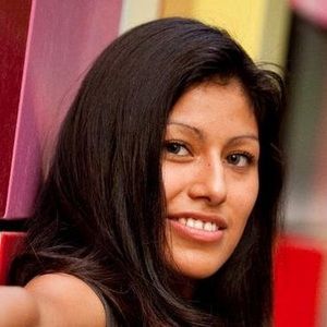 Meet your Posher, Mayra