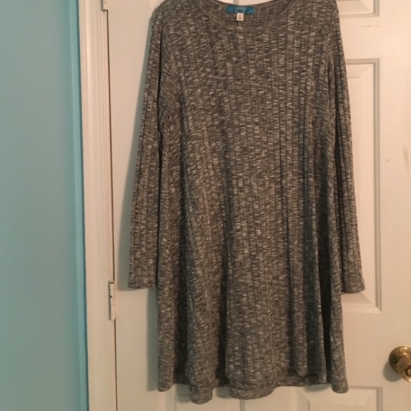 Gray flowy sweater dress